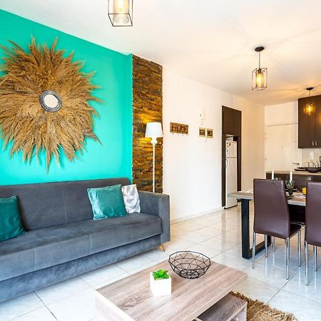 Araminta 2-Bedroom Apartment In Ларнака Екстер'єр фото