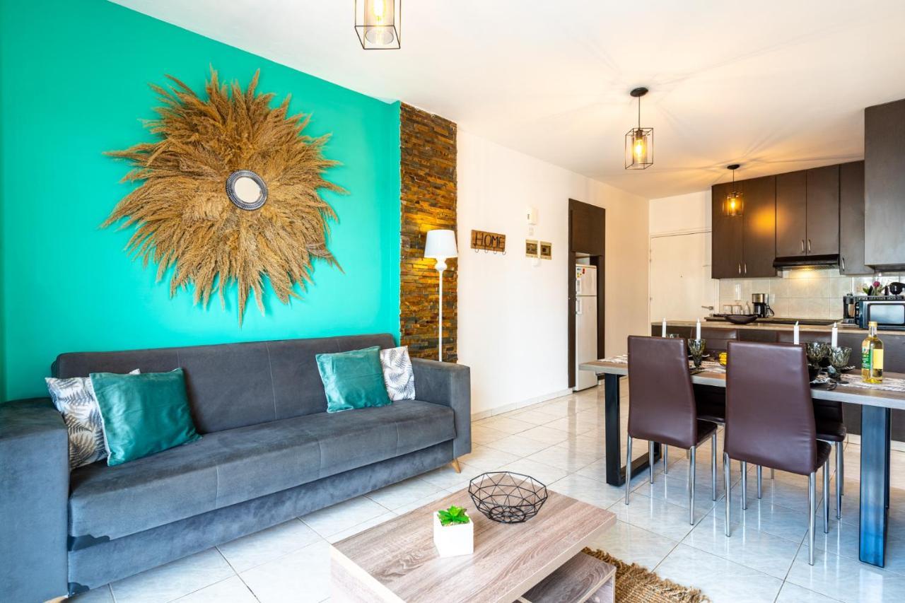 Araminta 2-Bedroom Apartment In Ларнака Екстер'єр фото